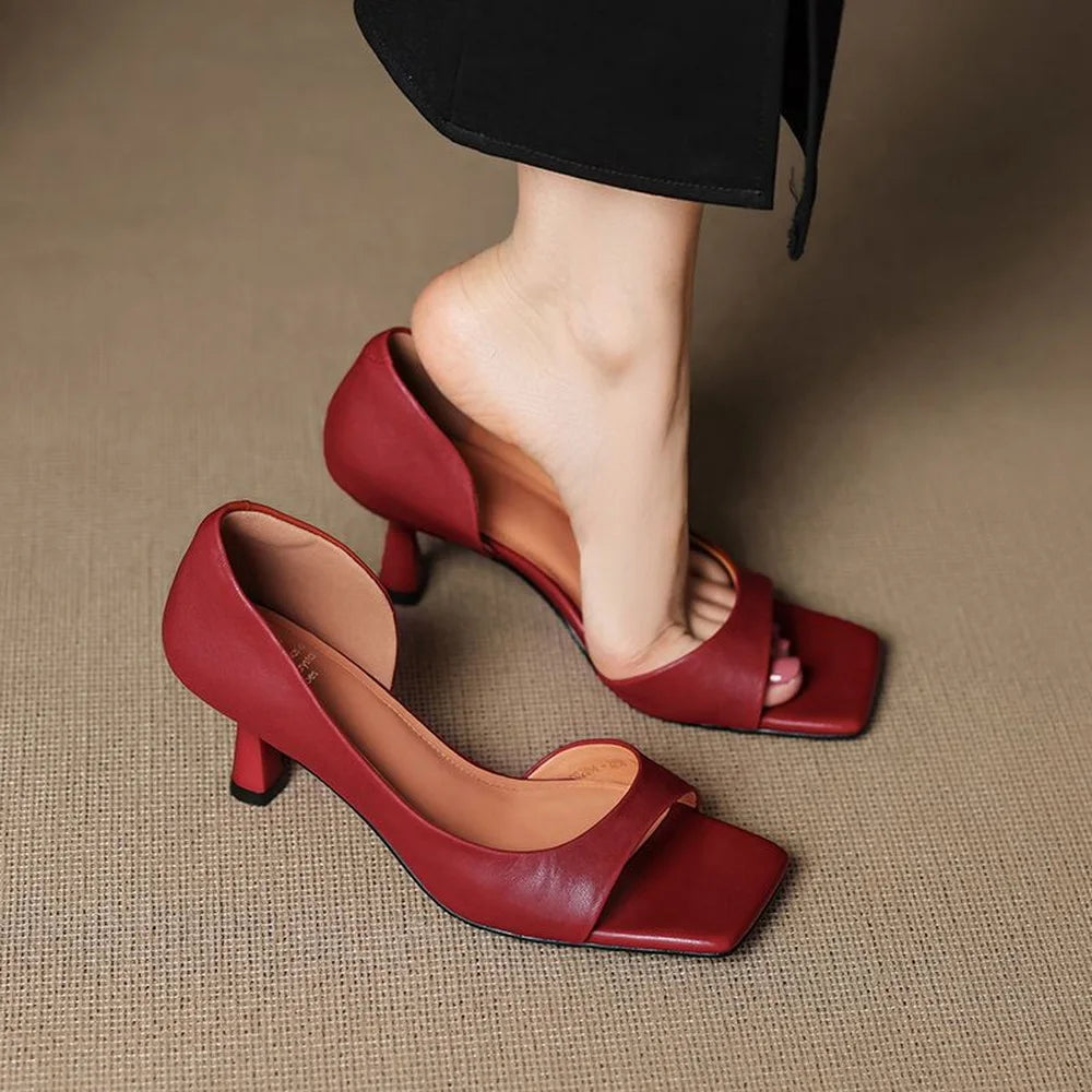 tacones de cuero valentina