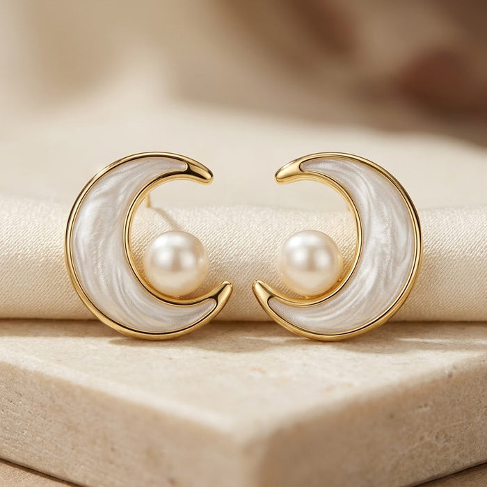 Pendientes de perlas de remolino de oro