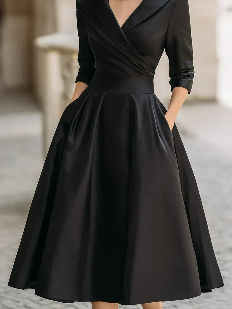 Karen – Elegante vestido de satén con efecto cruzado