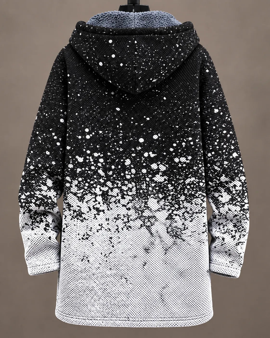 Celeste | Chaqueta monocromática de lunares con capucha