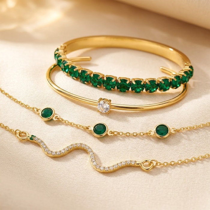Conjunto de pulsera esmeralda de oro