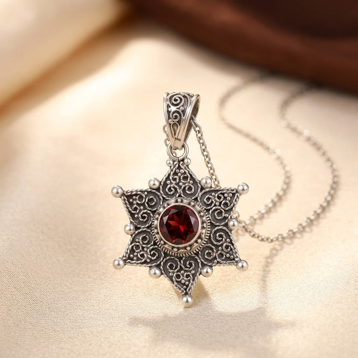 Collar Colgante Estrella Rubí Plata