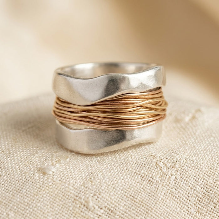 Anillo envuelto en plata y oro