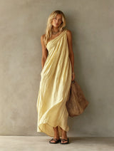 Elegante vestido maxi sin mangas con diseño de un solo hombro