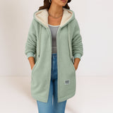 Phoebe – Chaqueta polar suave con capucha