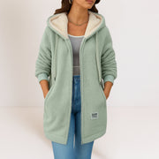 Phoebe – Chaqueta polar suave con capucha