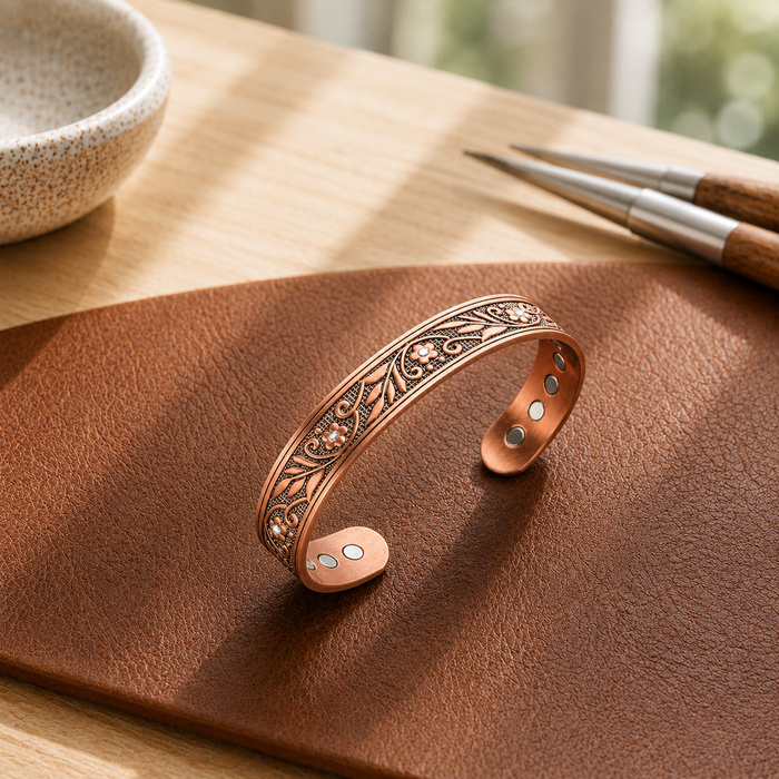 Ramita | Brazalete con acabado cobrizo
