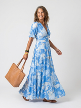 Della | Vestido largo con estampado floral y escote en V