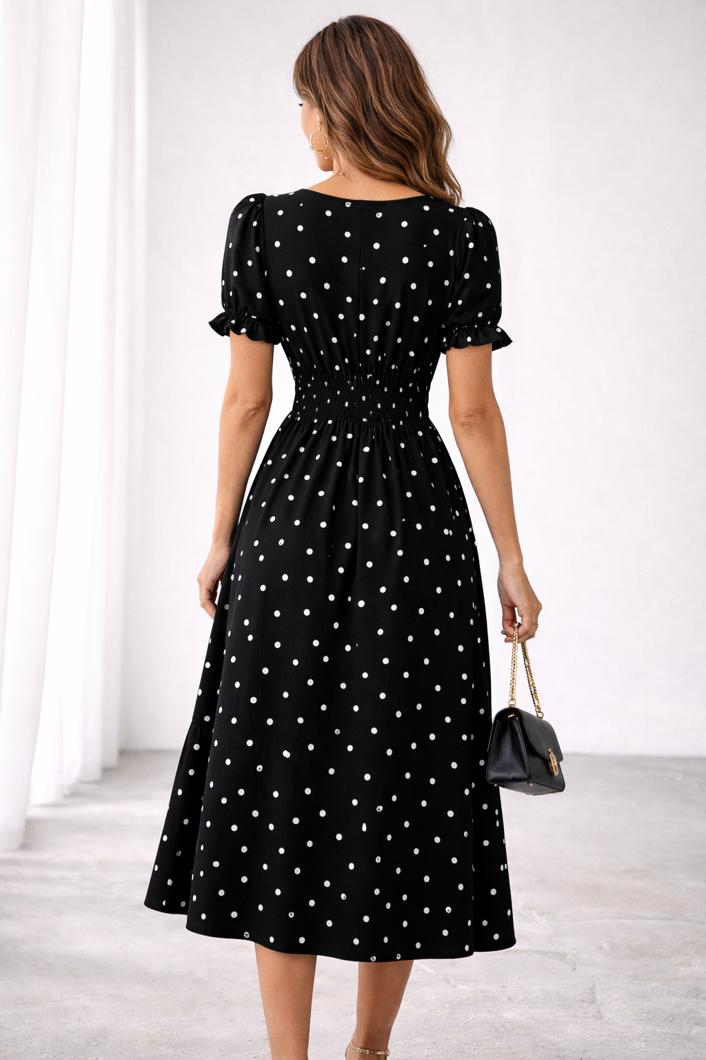 Loveday | Vestido midi con lunares y volantes