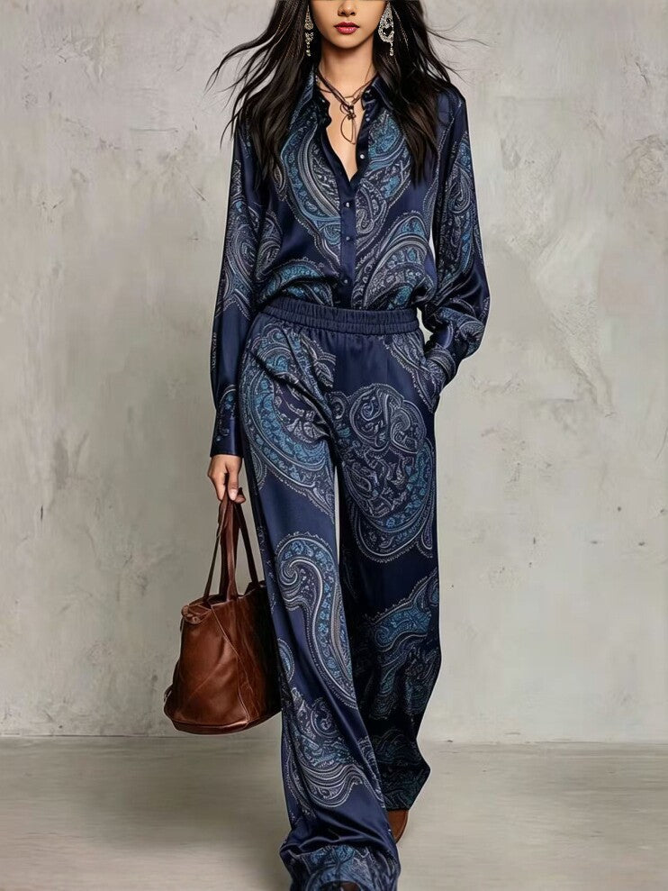 Beatrice – Conjunto de satén con estampado paisley
