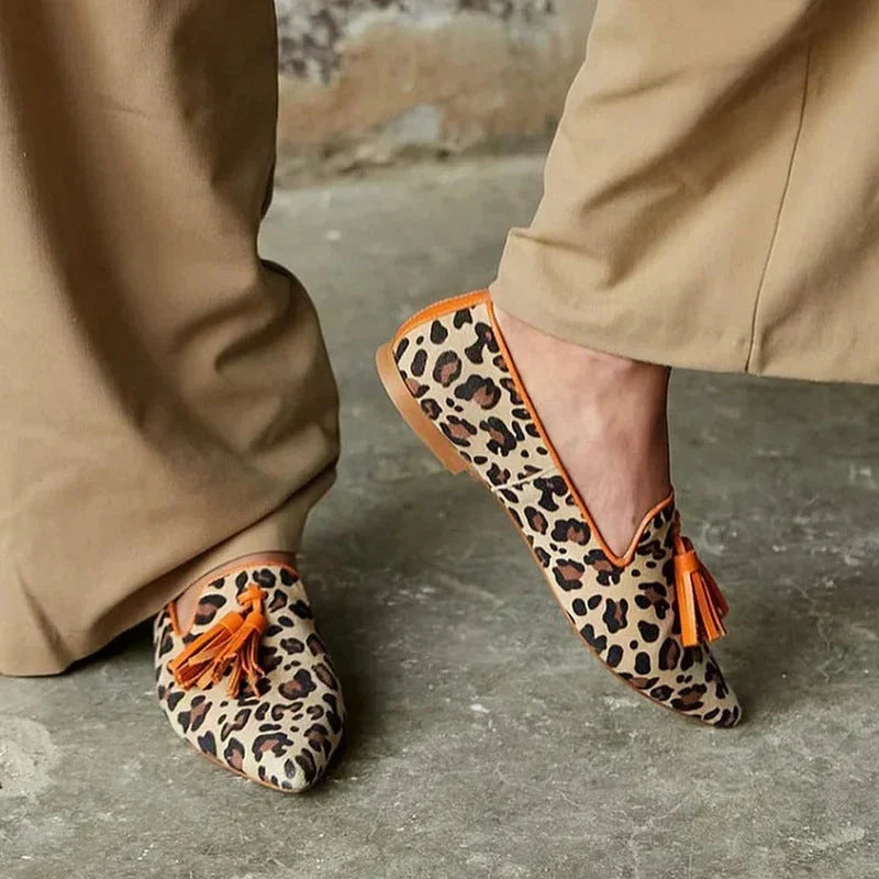 Nerina | Mocasines con estampado de leopardo y borlas