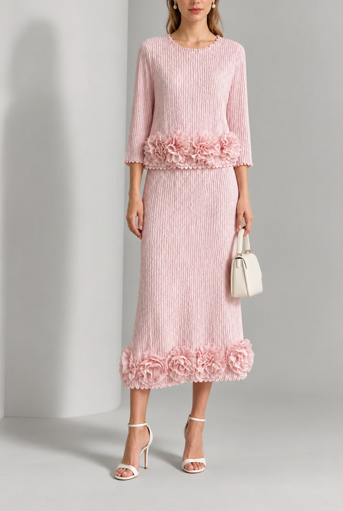 Violeta | Conjunto de dos piezas con ribete floral con textura