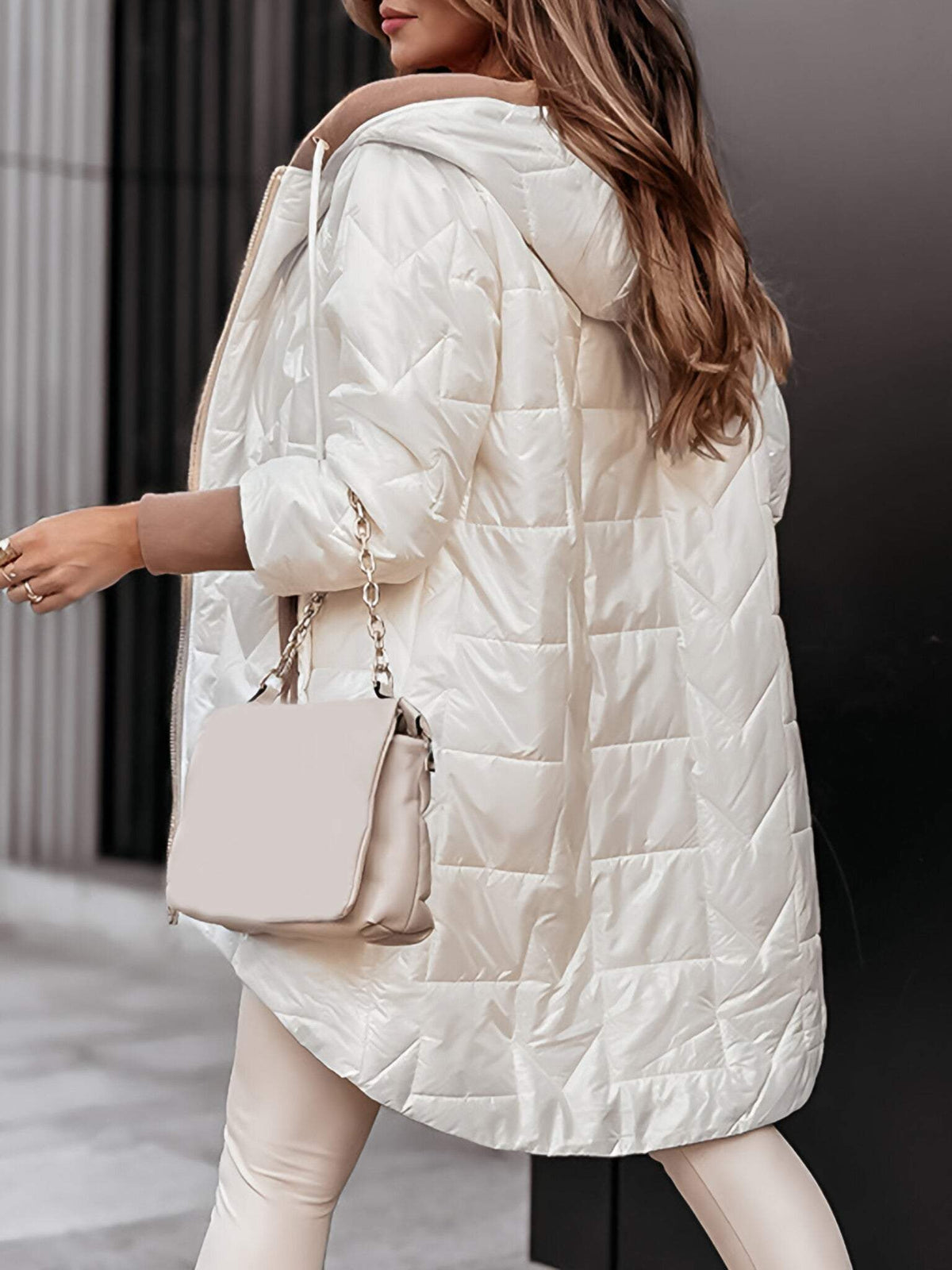 Marina | Chaqueta con capucha de estilo